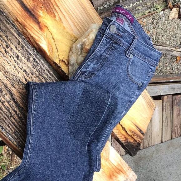 Gloria Vanderbilt denim pants - Picture 13 of 13